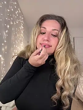 miamellycious online show from September 26, 3:24 am