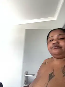 MissLola27 online show from November 2, 6:29 am