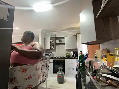 MissLola27 online show from March 26, 8:34 am