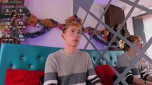 Chris Bennett online show from December 15, 2:56 pm