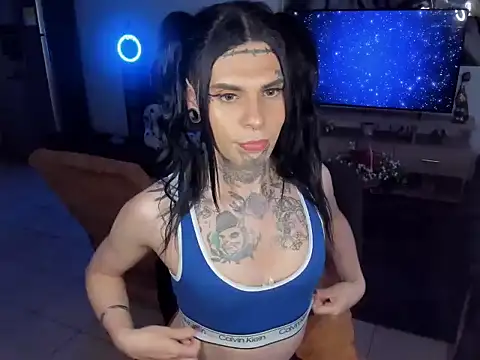 herreraisa official online show from March 5, 10:59 pm