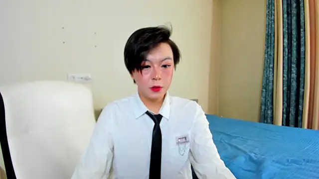 Snapshot of pika_pika1 chatting on February 6, 2:33 am pika pika1 online show from February 6, 2:33 am