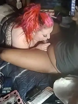 PinkyMarie0729 online show from January 7, 5:45 am