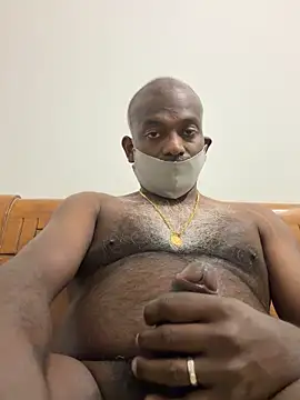 strongguyindia online show from January 31, 8:18 pm