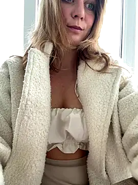 Snapshot of Puzdosia chatting on December 1, 6:25 am Puzdosia online show from December 1, 6:25 am