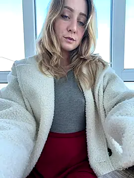 Snapshot of Puzdosia chatting on December 14, 6:30 am Puzdosia online show from December 14, 6:30 am