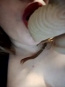 SWEETLUNA077 online show from January 9, 8:10 am