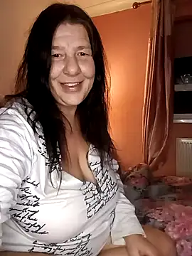 Leanne43 online show from February 16, 3:27 am