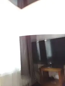 Leanne43 online show from June 25, 7:19 pm