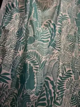 LaraHollywood online show from April 3, 8:10 am