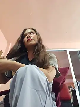Snapshot of DORYY chatting on July 12, 12:22 am DORYY online show from July 12, 12:22 am