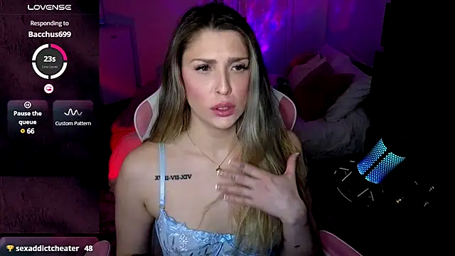 Snapshot of queenxlexy chatting on January 29, 9:07 pm queenxlexy online show from January 29, 9:07 pm