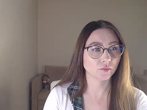 Snapshot of marishaarimova chatting on September 15, 3:18 am marishaarimova online show from September 15, 3:18 am