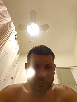 tropikboy online show from April 21, 9:38 am