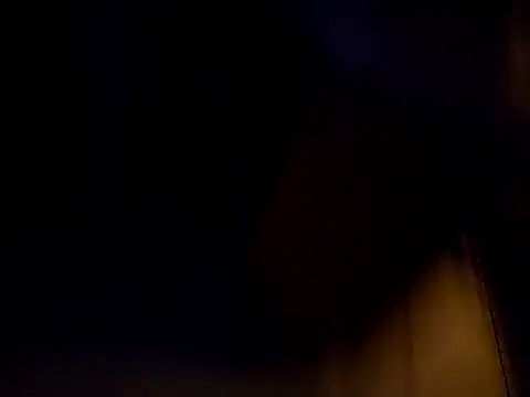 Snapshot of tropikboy chatting on October 20, 9:43 am tropikboy online show from October 20, 9:43 am