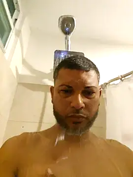 tropikboy online show from April 16, 9:54 am