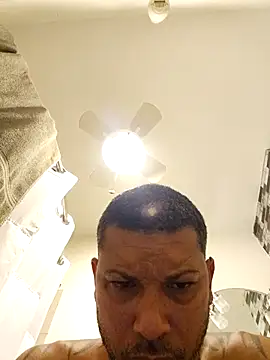 tropikboy online show from January 14, 9:46 am