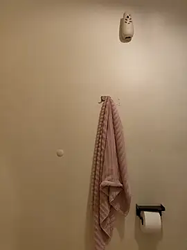 tropikboy online show from February 10, 9:41 am