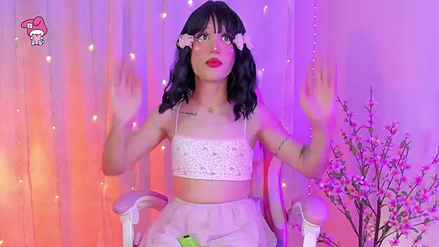 rosseblondee online show from February 12, 7:57 pm