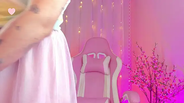 rosseblondee online show from October 27, 9:16 pm