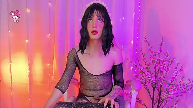 Snapshot of rosseblondee chatting on June 6, 7:30 pm rosseblondee online show from June 6, 7:30 pm