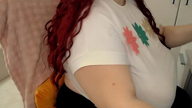 SenzualHotM online show from March 11, 8:41 am