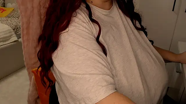 SenzualHotM online show from March 10, 8:13 pm