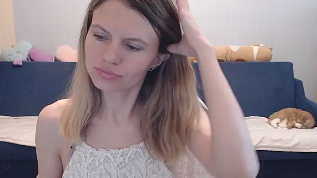 night is dark online show from May 8, 4:44 pm