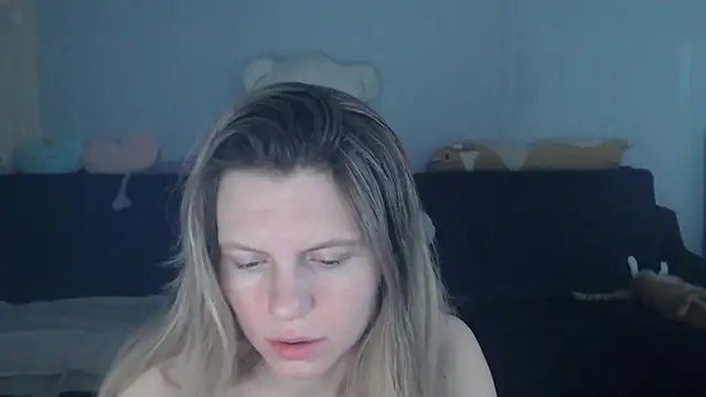 night is dark online show from March 9, 9:51 pm