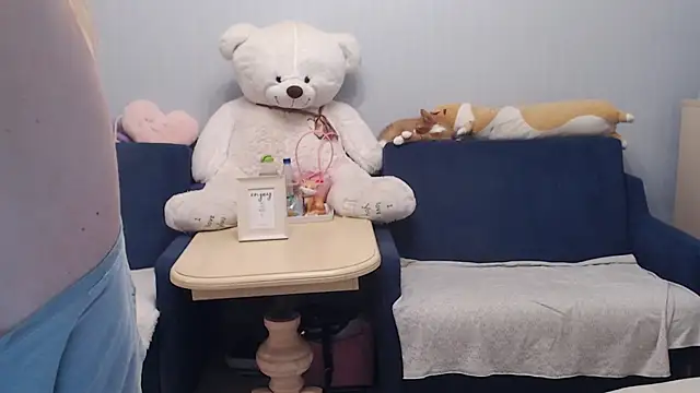 Snapshot of night_is_dark chatting on November 9, 5:28 pm night is dark online show from November 9, 5:28 pm