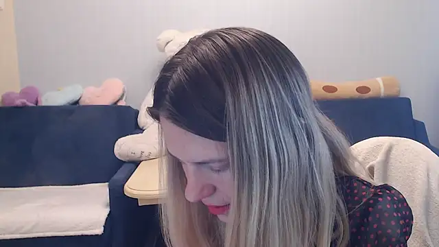 Snapshot of night_is_dark chatting on November 28, 6:30 pm night is dark online show from November 28, 6:30 pm