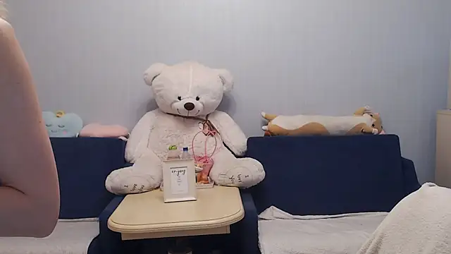 Snapshot of night_is_dark chatting on October 30, 2:36 pm night is dark online show from October 30, 2:36 pm