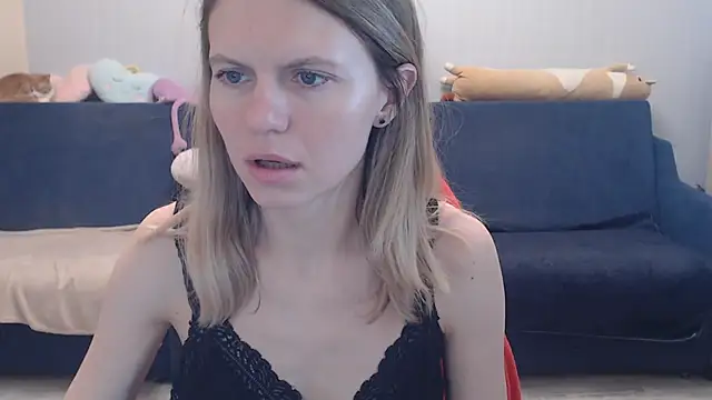 night is dark online show from March 21, 6:12 pm