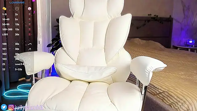 Top Skinny online show from March 16, 5:26 am