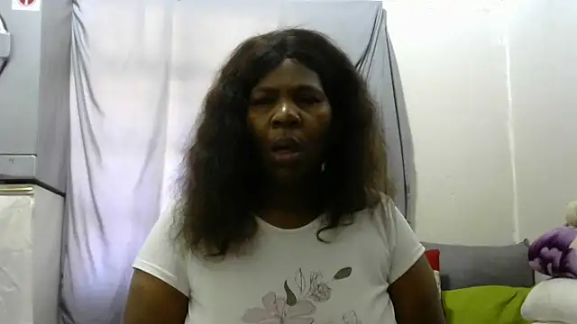 Snapshot of Delicioussexy chatting on May 16, 8:02 am Delicioussexy online show from May 16, 8:02 am