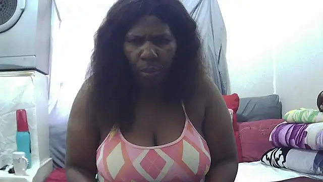 Delicioussexy online show from July 28, 7:38 am