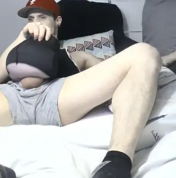 IxanSantiago95 online show from February 6, 4:21 am