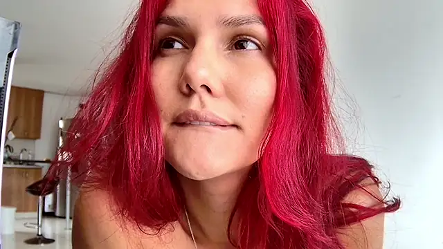 Snapshot of beckyangel1 chatting on January 24, 2:41 pm beckyangel1 online show from January 24, 2:41 pm