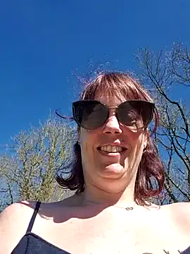 MissLilooo online show from March 18, 1:13 pm