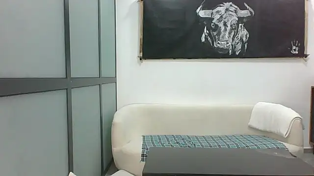 Snapshot of miss-cathy chatting on September 15, 5:08 am miss-cathy online show from September 15, 5:08 am