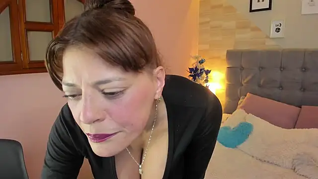 Snapshot of _Abril_W chatting on November 30, 3:46 pm Abril W online show from November 30, 3:46 pm