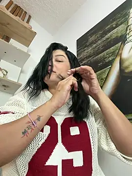 valerie lya online show from March 11, 1:05 pm