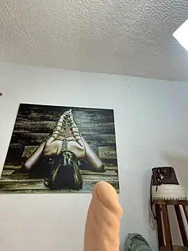 valerie lya online show from February 5, 8:04 pm