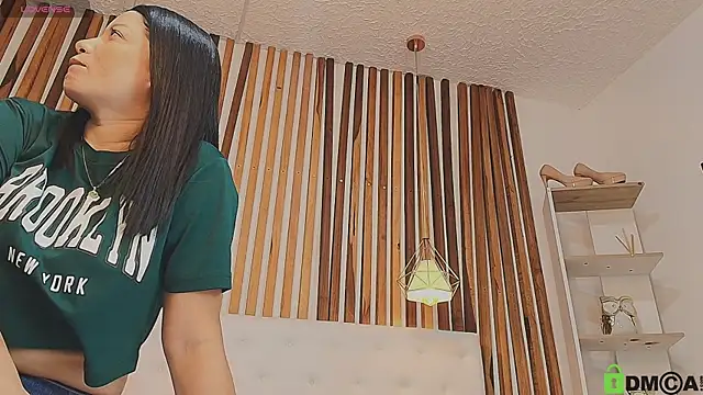 valerie lya online show from April 13, 12:42 pm