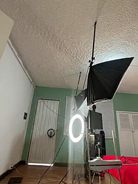 valerie lya online show from February 20, 12:51 pm