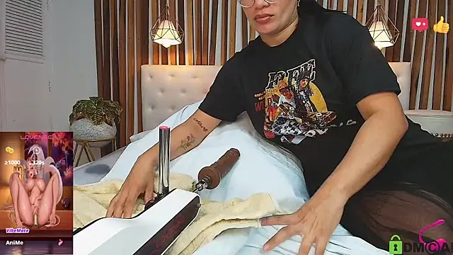 valerie lya online show from January 11, 12:23 pm