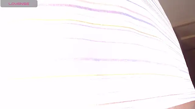 Snapshot of TamyJhonson chatting on September 22, 12:33 pm TamyJhonson online show from September 22, 12:33 pm