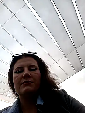 LizaCakes online show from September 19, 3:38 pm