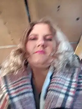 LizaCakes online show from March 20, 3:04 pm