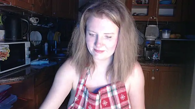 LizaCakes online show from March 18, 5:23 pm